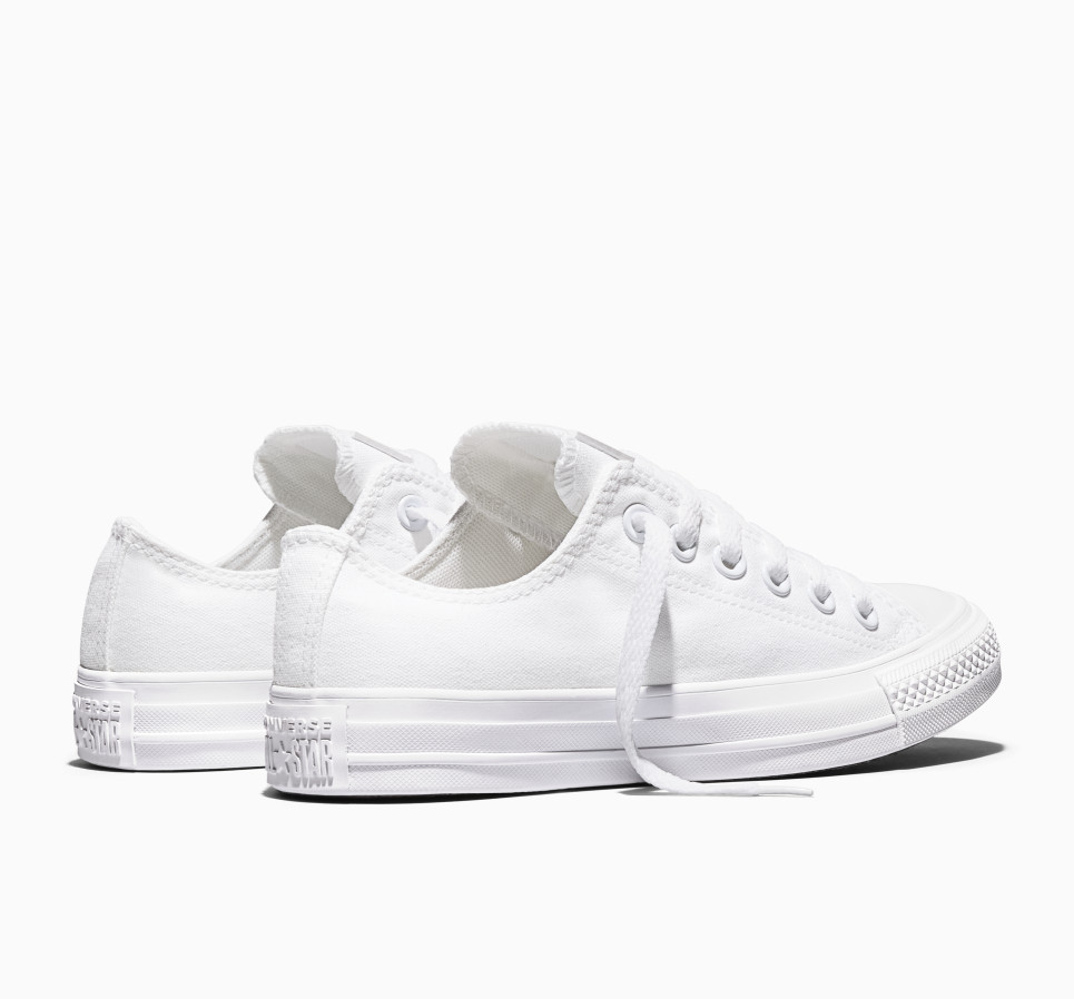Chuck Taylor All Star Classic-White-35