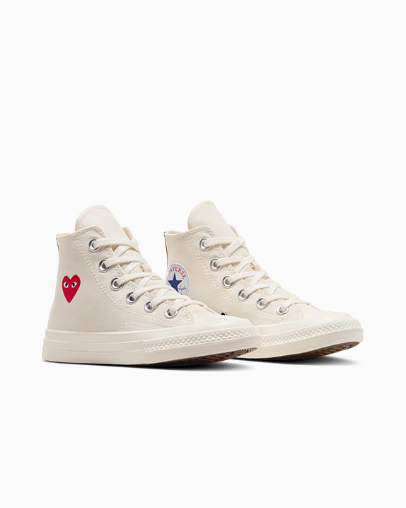 PLAY Comme des Garçons Single Heart Chuck 70
