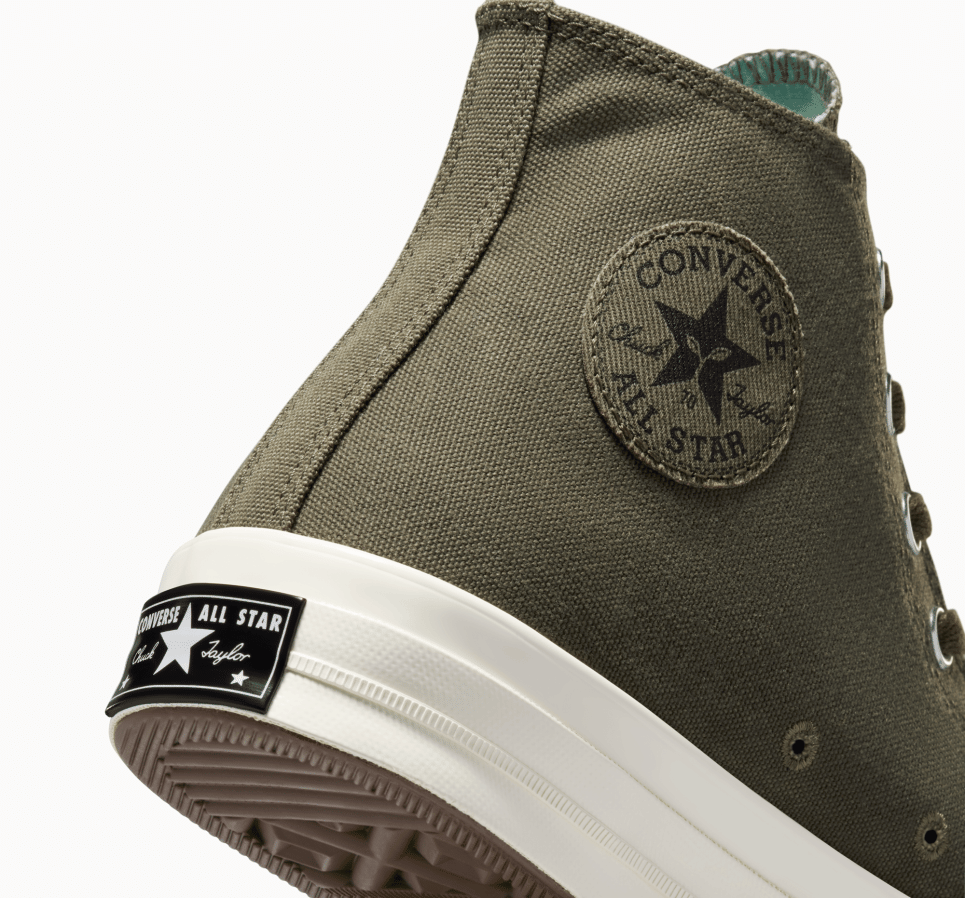 Chuck 70 Garden Starter Waxed Canvas