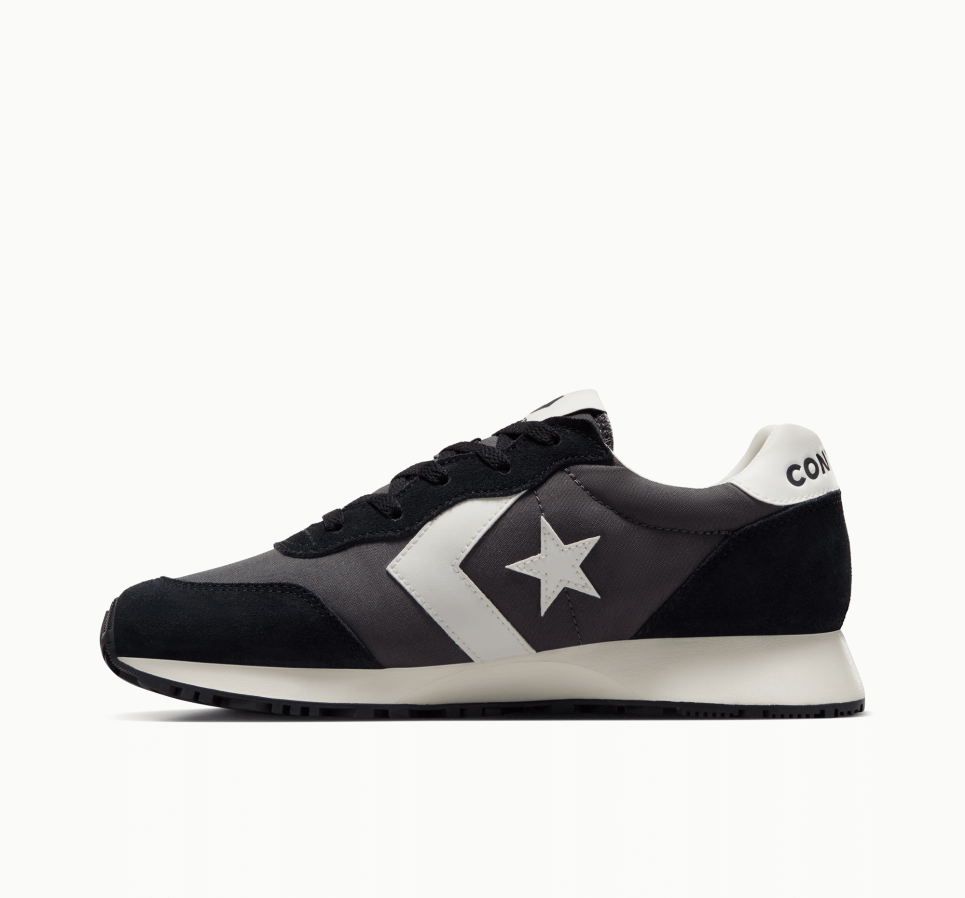 Converse Omega Trainer