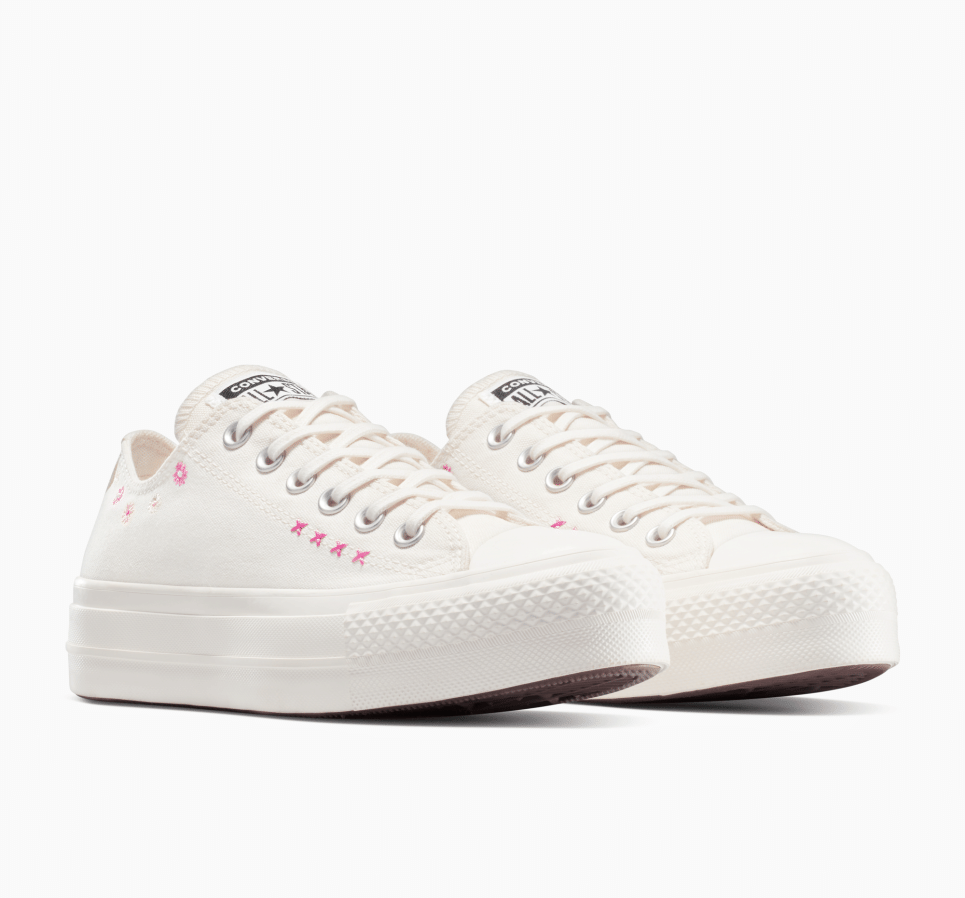 Chuck Taylor All Star Lift Floral Embroidery Low Top