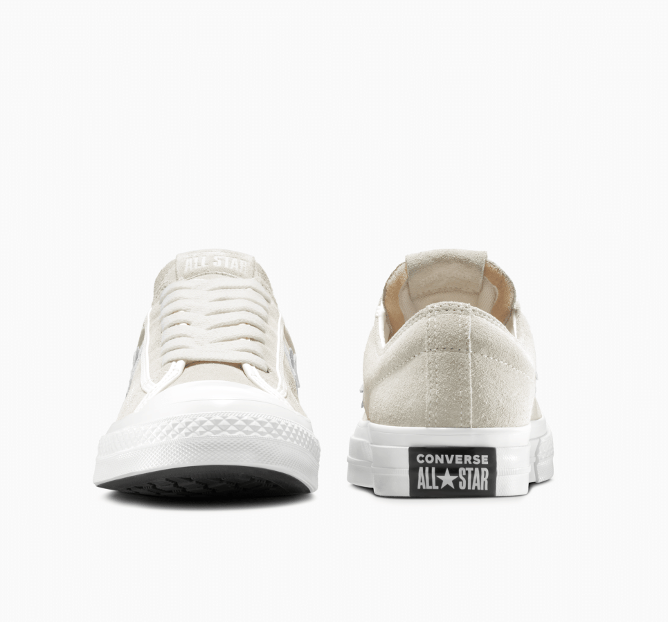 Star Player 76 Suede