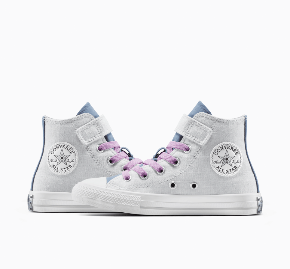 Converse x NARUTO SHIPPUDEN Sasuke Chuck Taylor All Star Easy-On