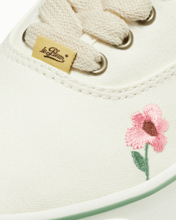 Converse NAUT-1
