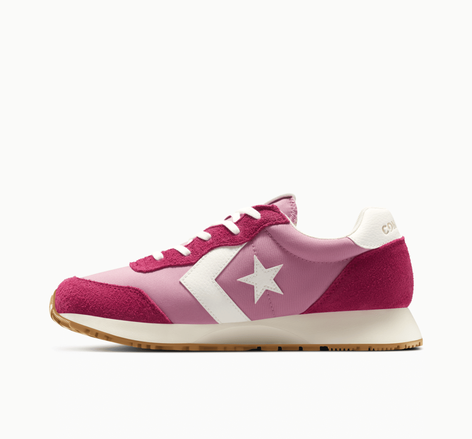 Converse Omega Trainer