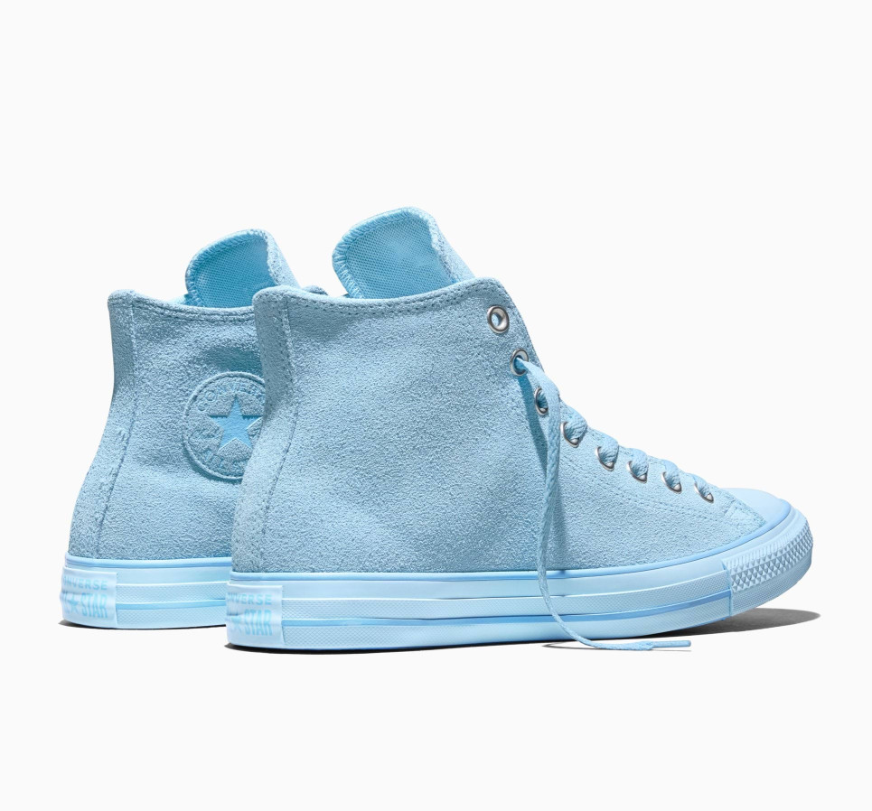 Chuck Taylor All Star Suede