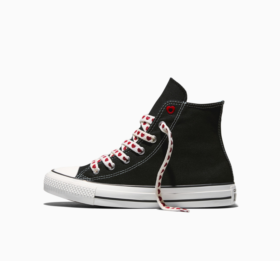 Chuck Taylor All Star Hearts
