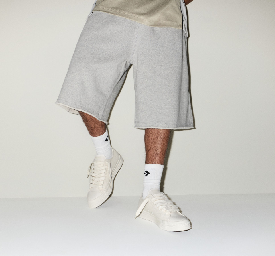 Chuck Taylor Throwback