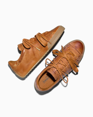 Chuck Taylor Lo Premium Leather