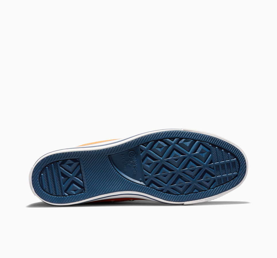 Converse Chuck Taylor All Star x Dragon Ball Z Goku