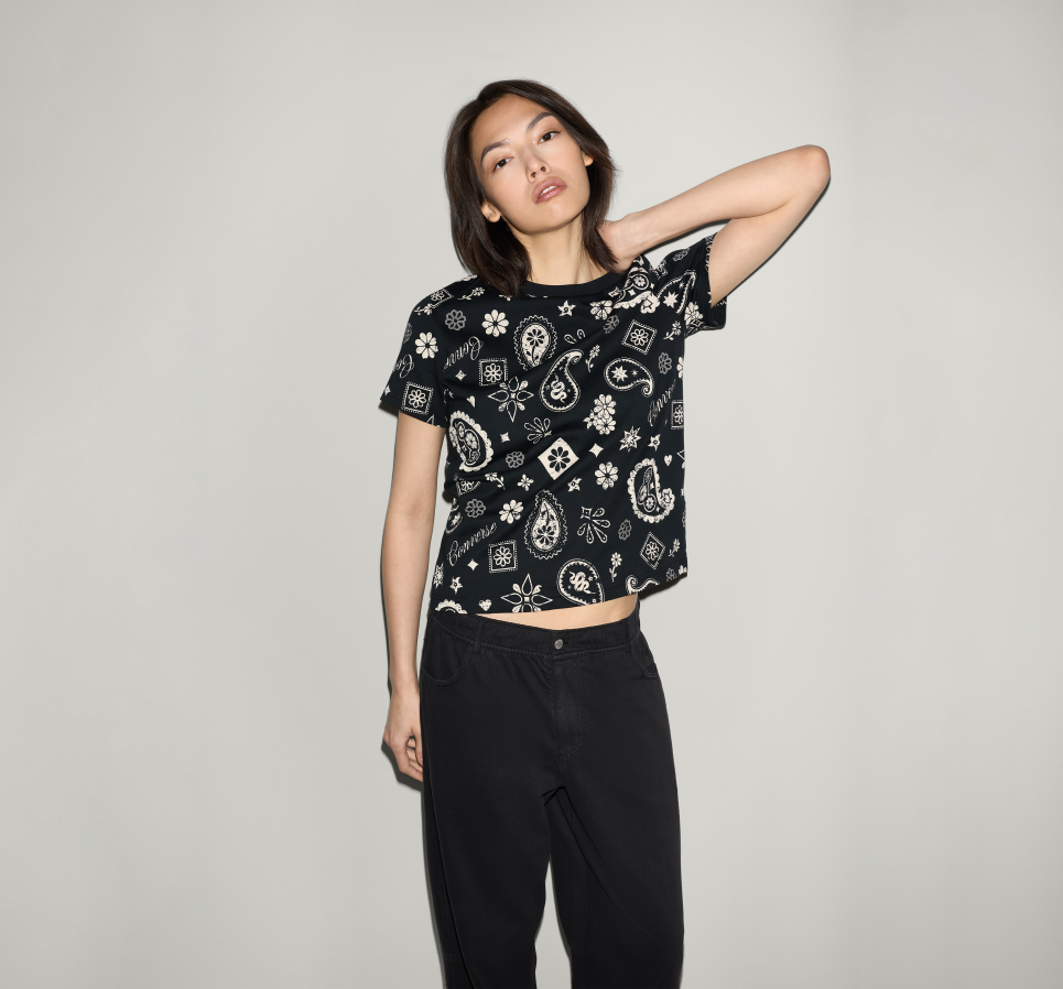 Paisley Frenzy T‑Shirt